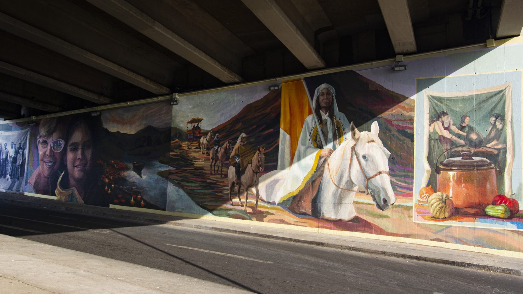 Murales Vivos: Nuevo mural patrimonial en paso bajo nivel de Costanera Norte
