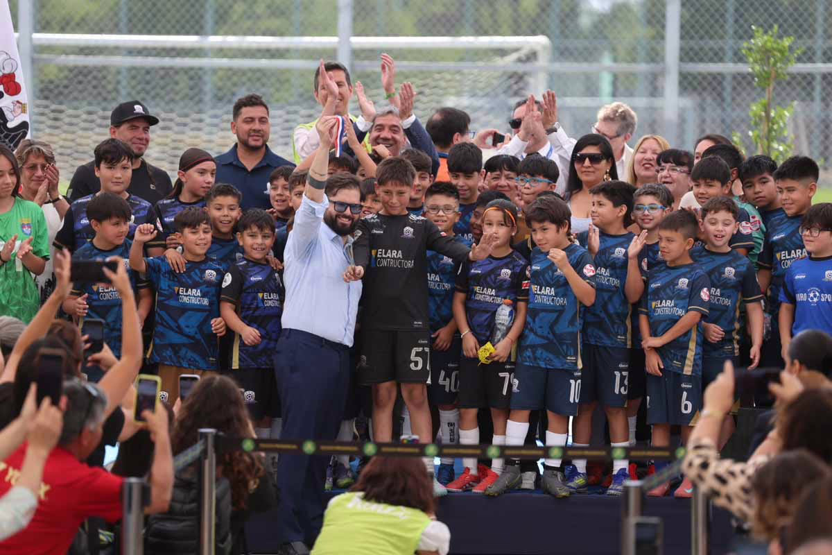 Presidente Boric inaugura el nuevo Parque de la Alegría de Renca